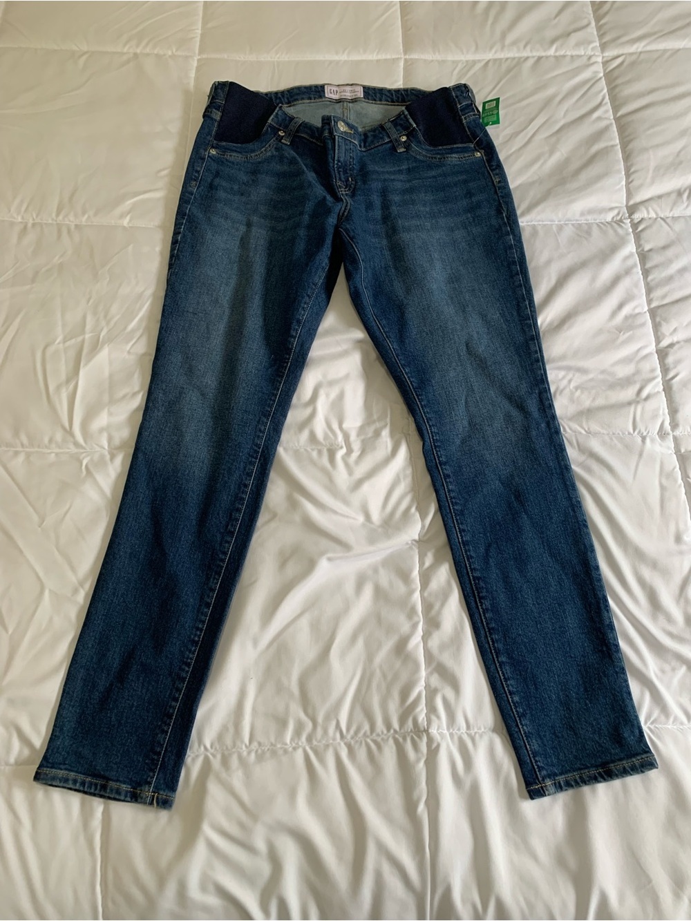 New with tags GAP maternity jeans womens size 32